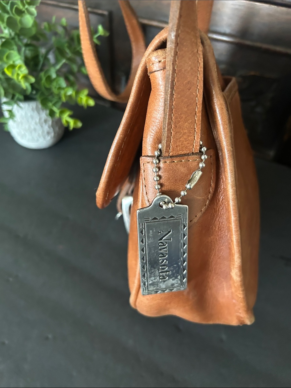 Vintage Navasota Tan Leather Crossbody Bag with Decorative Buckle - Picture 3 of 10
